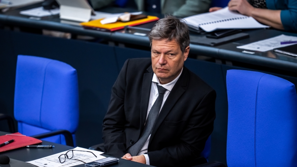 Robert Habeck plant ein &Ouml;l- und Gasheizungsverbot. Verbrauchern drohen saftige Bu&szlig;gelder bei Verst&ouml;&szlig;en. (Foto)