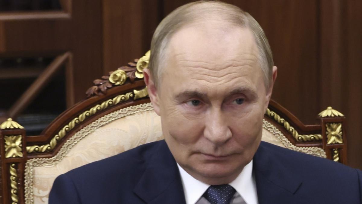 Der polnische Verteidigungsminister Wladyslaw Kosiniak-Kamysz wirft Wladimir Putin eine gezielte Provokation der Nato-Staaten vor, nachdem eine russische Kampfdrohne in Polen abst&uuml;rzte und explodierte. (Foto)