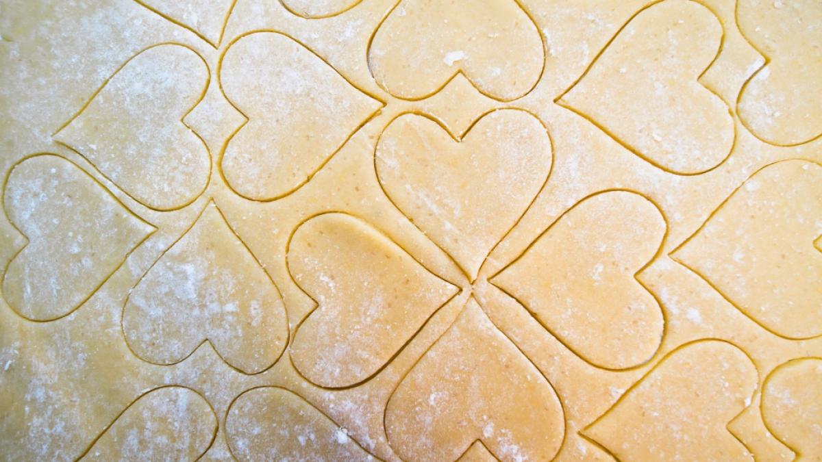 Tipps f&uuml;r perfekten M&uuml;rbeteig gibt's in der "Teig-Bibel" (Foto)
