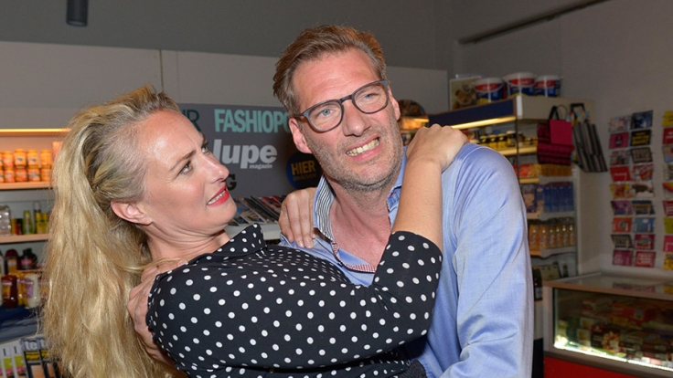 Schauspieler Clemens Löhr überraschte seine Kollegin Eva Mona Rodekirchen mit einem intimen Geheimnis.