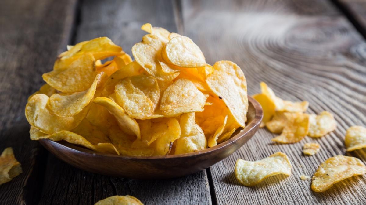 Alnatura muss Kartoffelchips mit Meersalz-Geschmack zur&uuml;ckrufen. (Symbolfoto) (Foto)