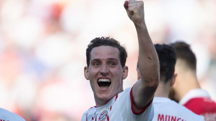 Bayern-Spieler Sebastian Rudy wechselt zu Schalke 04.