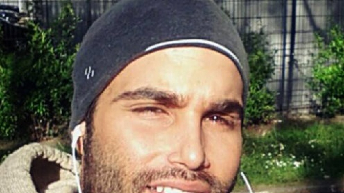 David Ortega post f&uuml;r ein Selfie. (Foto)