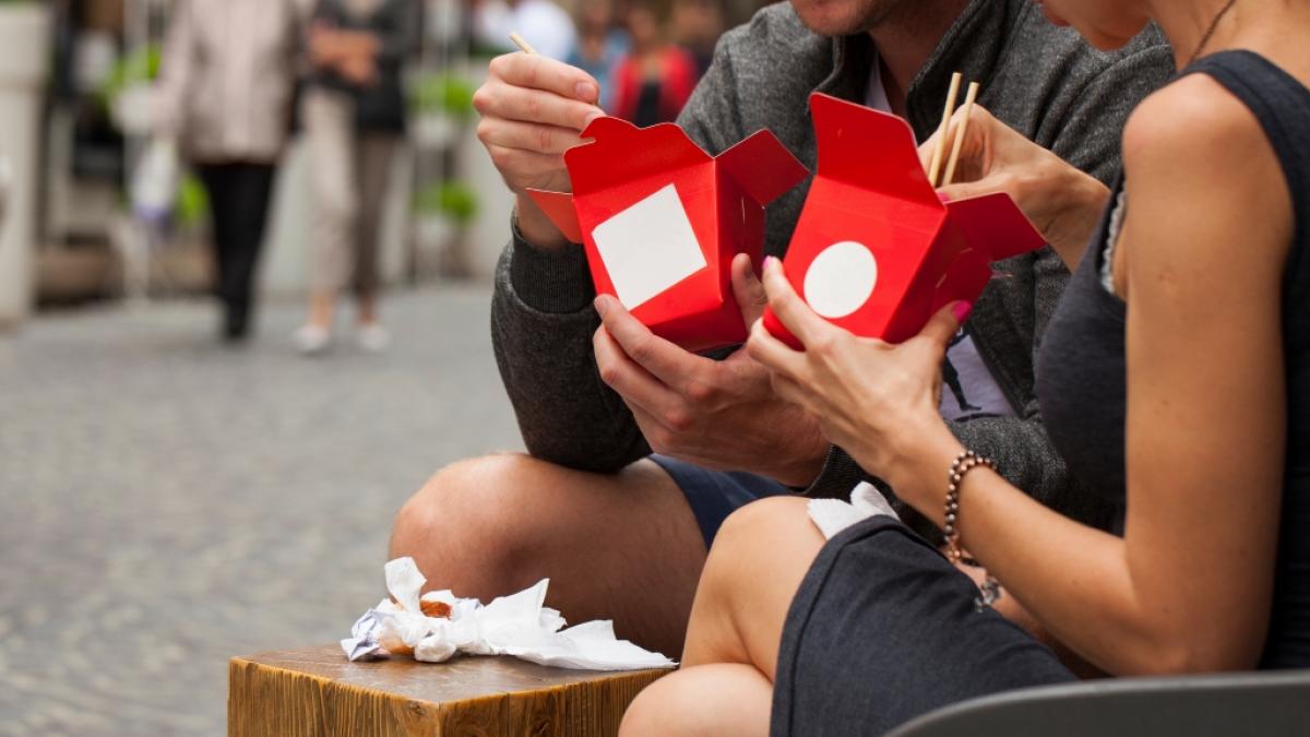 Dass er seinem Mitbewohner Essen klaute, sollte einen US-Studenten beinahe das Leben kosten: Der junge Mann zog sich eine lebensbedrohliche Sepsis zu (Symbolbild). (Foto)