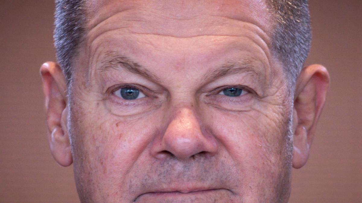 Bundeskanzler Olaf Scholz nutzt seine Richtlinienkompetenz, um ein Machtwort in der Ampel-Koalition zu sprechen. (Foto)