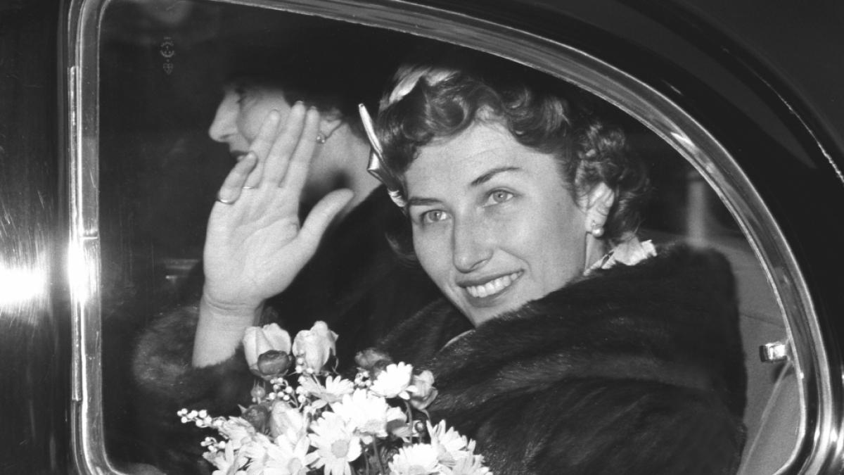 Schon mit 22 Jahren hatte Prinzessin Astrid die Rolle der First Lady &uuml;bernehmen m&uuml;ssen, als ihre Mutter Kronprinzessin M&auml;rtha starb. (Foto)