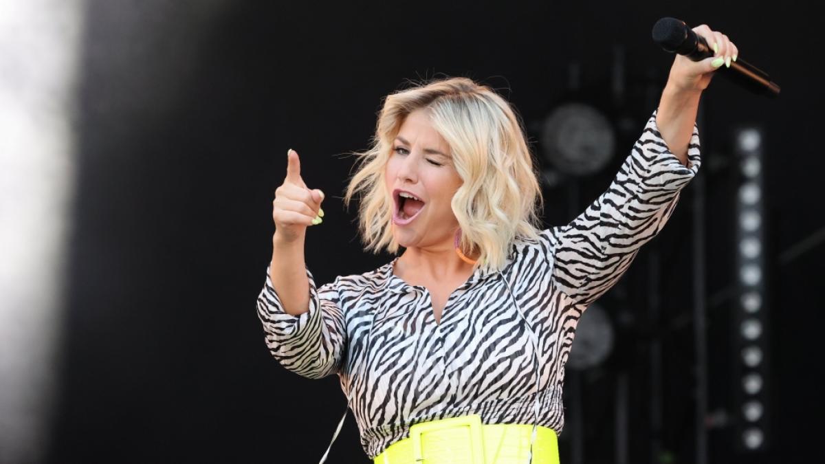 Beatrice Egli spricht im Netz von einer Auszeit. (Foto)