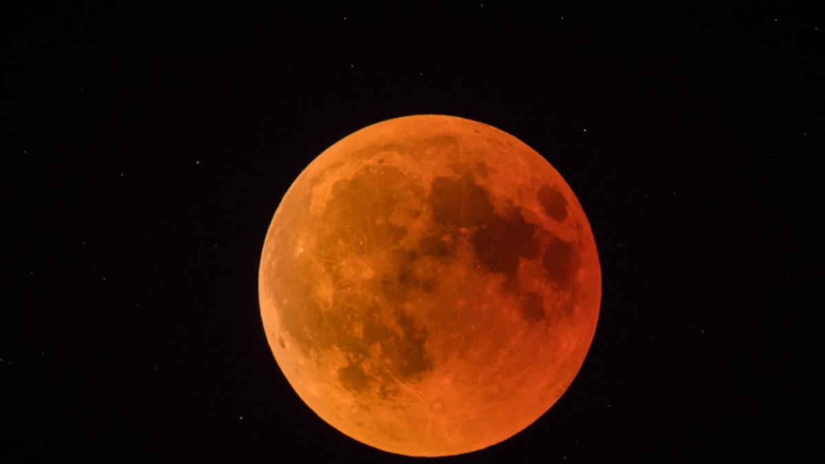 Der Mai wartet mit einigen Astro-Highlights auf: Darunter unter anderem ein Blutmond &uuml;ber Deutschland. (Foto)