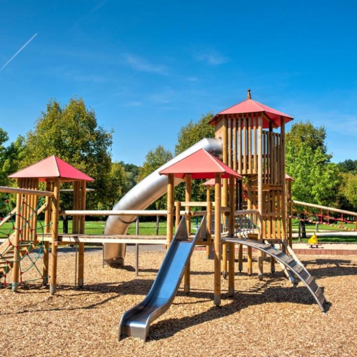 Missbrauch auf Spielplatz! Schülerin (11) vergewaltigt