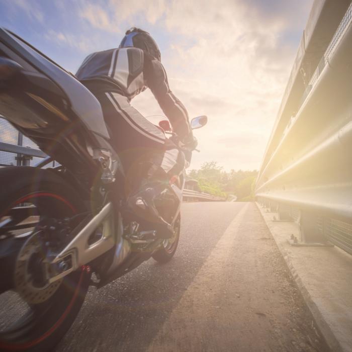 Horror-Crash beim Isle of Man! Motorsportler mit 46 gestorben