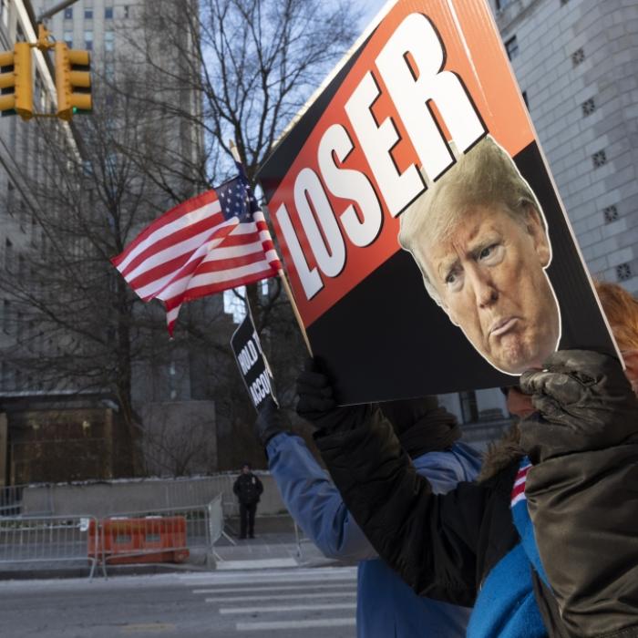 Anwälte schlagen Alarm: Trump-Bankrott nach Millionen-Zahlung