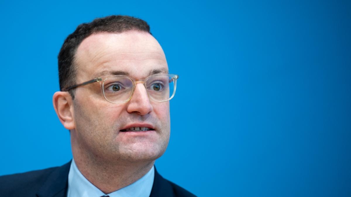 Jens Spahn spricht von Quasi-Lockdown f&uuml;r Ungeimpfte im neuen Jahr. (Foto)