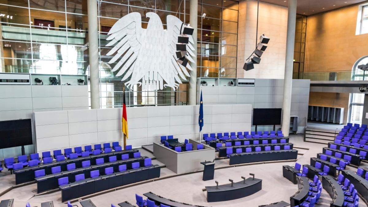 Deutsche Top-Politiker kassieren bereits Rente mit 57 Jahren. (Foto)