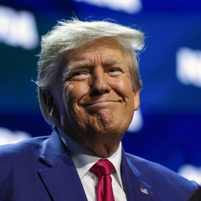 Was sagt Melania nur dazu? Trump will DIESE Ex zurückerobern