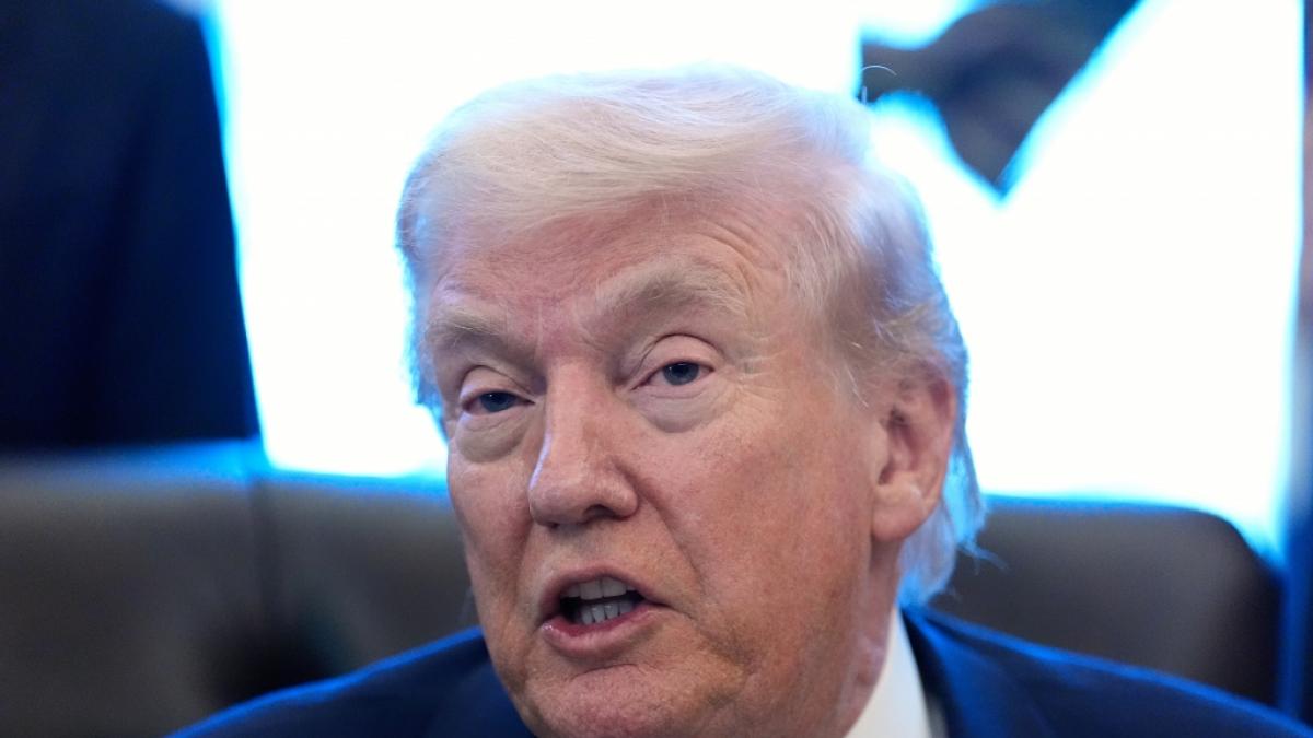Der Iran droht Donald Trump mit einem KI-Video vor einem Angriff. (Foto)