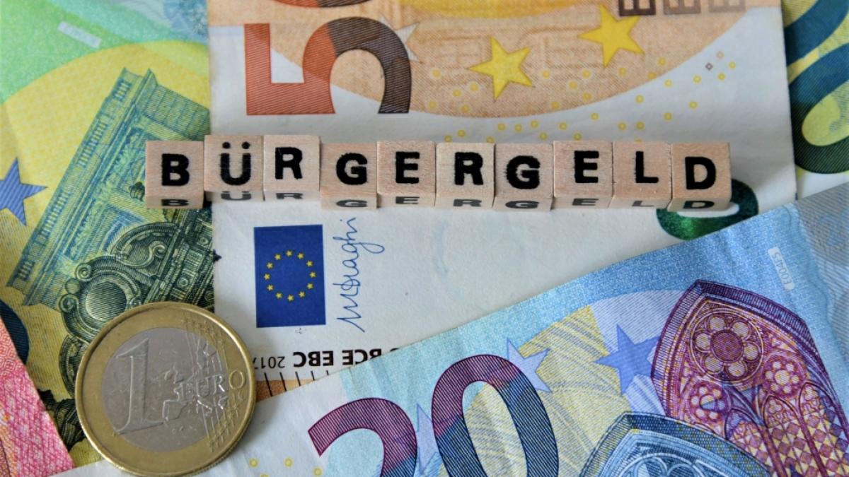 Sechs Schritte sind beim Beantragen des B&uuml;rgergeld wichtig. (Foto)