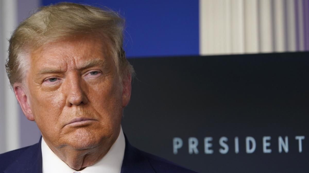 Nach dem versagen Trumps nahm sich ein Polizist das Leben. (Foto)