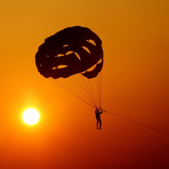 Horror-Unfall beim Parasailing! 2 Teenager tödlich verletzt