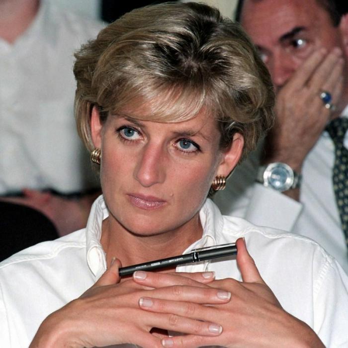 Kostete diese kurzfristige Planänderung Lady Di das Leben?