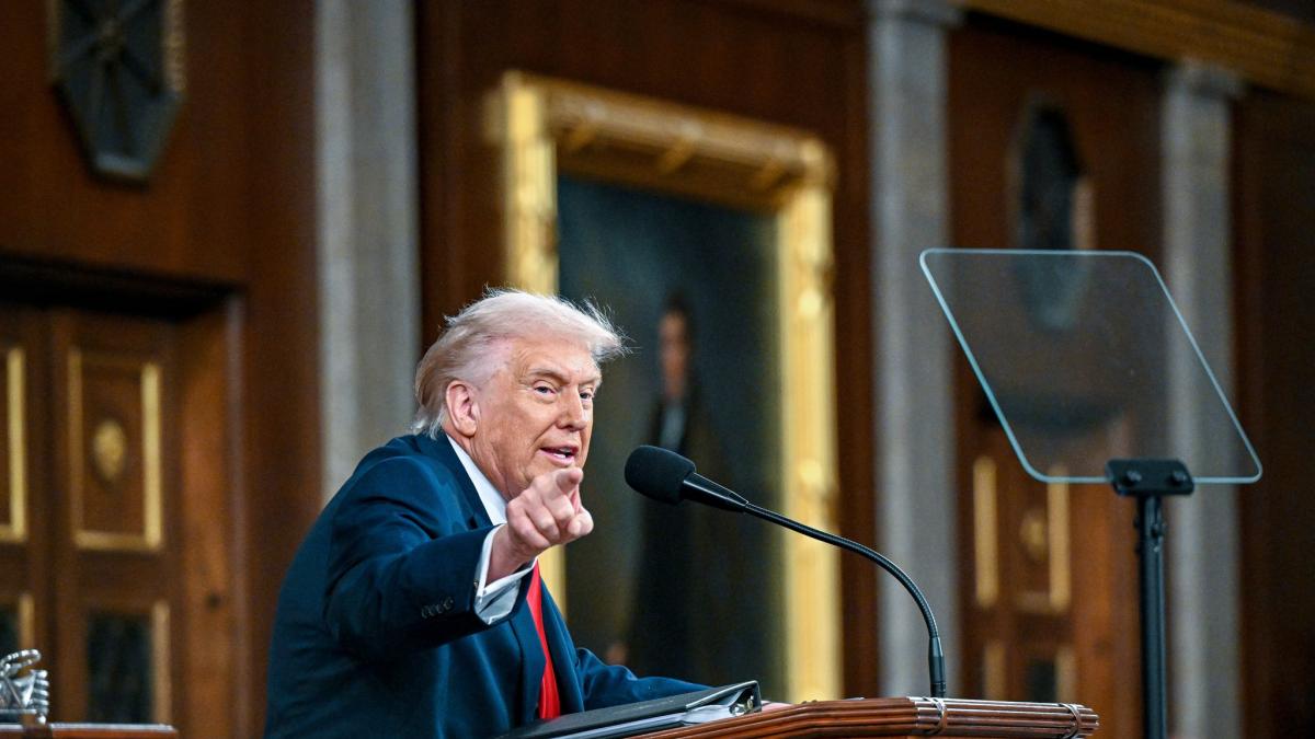 Donald Trump sagt Unterzeichnung eines Gesetzes in letzter Minute ab und setzt Republikaner unter Druck. (Foto)