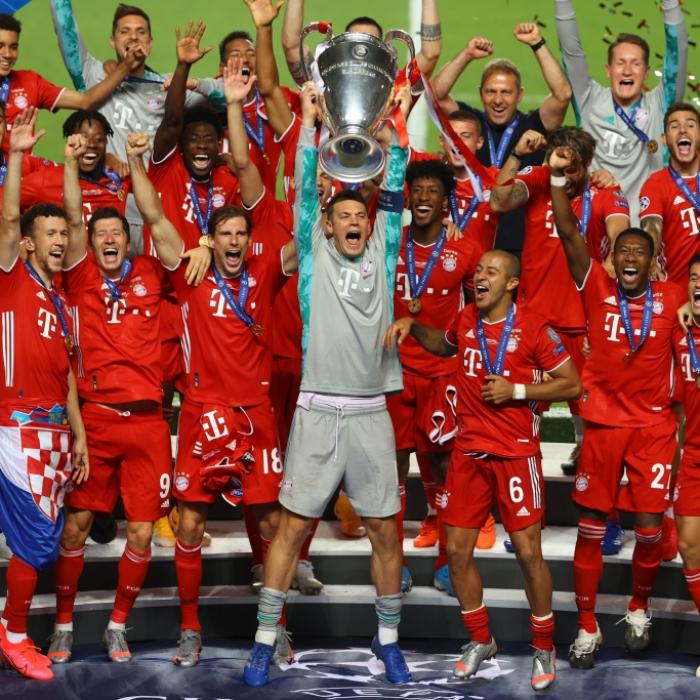 Sensationeller Sieg! FC Bayern feiert zweites Triple