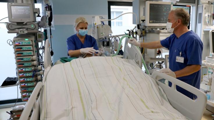 Wegen Corona: Die Intensivstationen in Deutschland füllen sich.