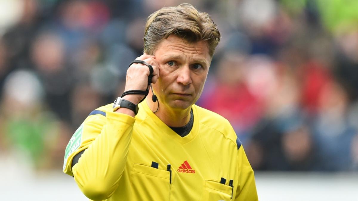 ZDF-Experte Thorsten Kinh&ouml;fer war bis 2015 Bundesliga-Schiedsrichter. (Foto)