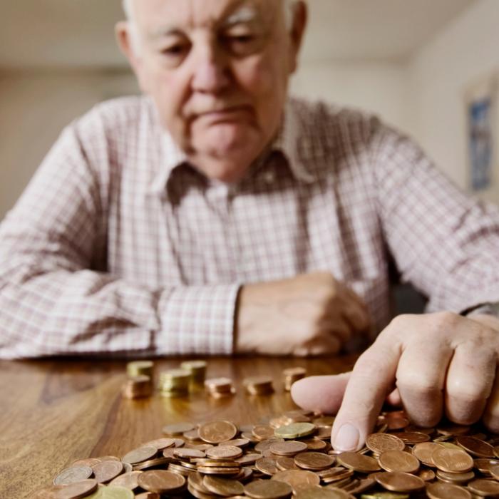Deshalb bekommen viele Senioren im Januar weniger Geld