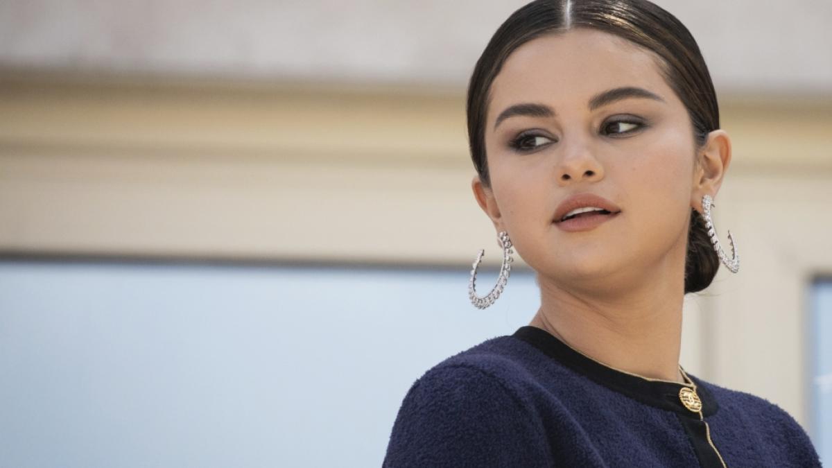 Selena Gomez zeigt sich bei Instagram ungewohnt freiz&uuml;gig. (Foto)
