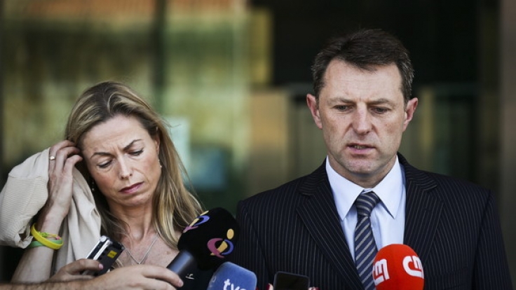 Eine Wahrsagerin hat sich einen grausamen Scherz mit Kate und Gerry McCann erlaubt.