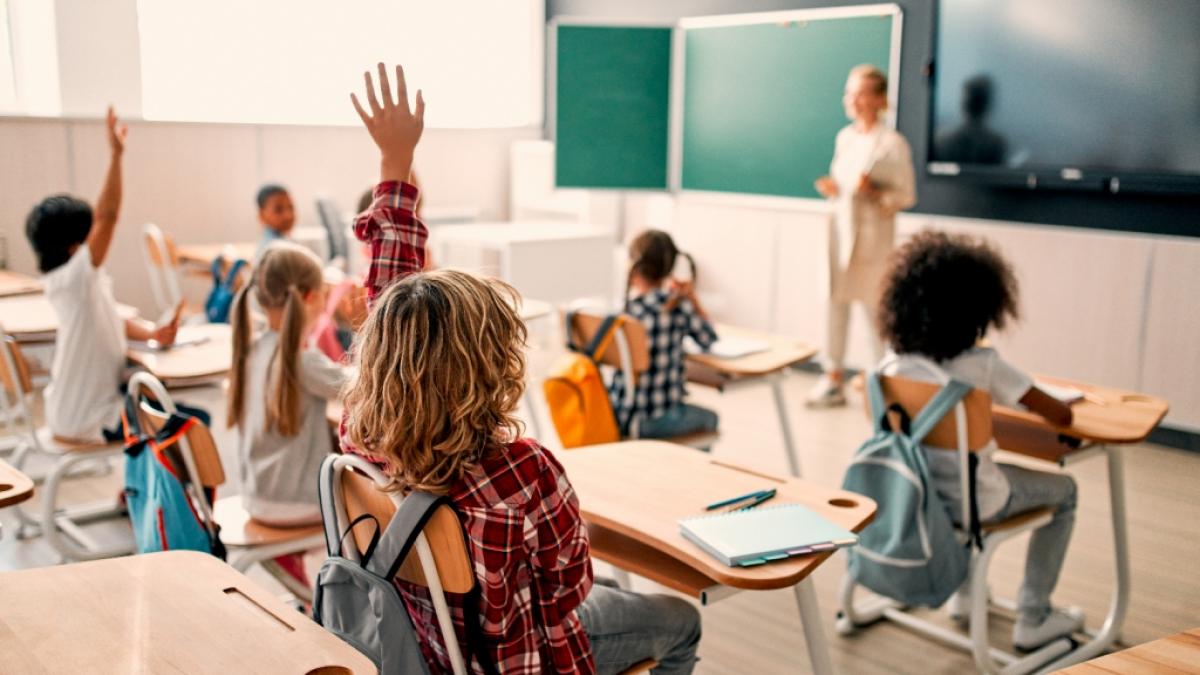Tragischer Corona-Tod! In den USA ist ein bis dahin "v&ouml;llig gesundes" Schulm&auml;dchen (10) an den Folgen einer Corona-Infektion verstorben. Das Kind hatte sich in der Schule angesteckt. (Foto)