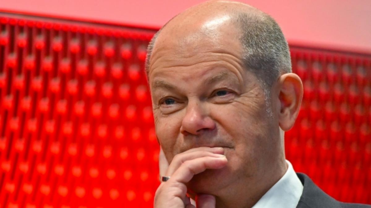 Bundeskanzler Olaf Scholz st&uuml;rzt im Politiker-Ranking gewaltig ab. (Foto)