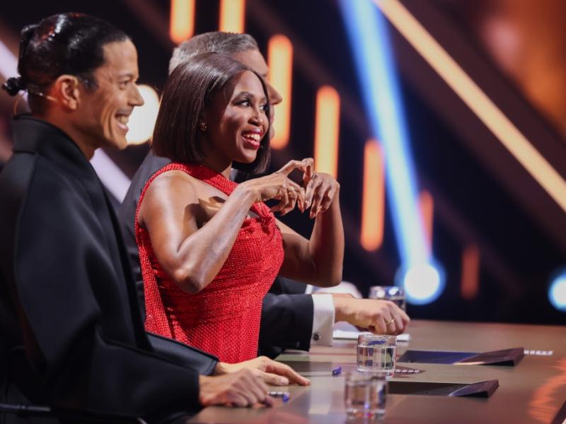 Motsi Mabuse: "Let's Dance"-Jurorin wird ersetzt - unerwartete Ankündigung sorgt für Fan-Frust