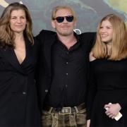 Ben Becker mit seiner Frau Anne (links) und der gemeinsamen Tochter Lilith (rechts).