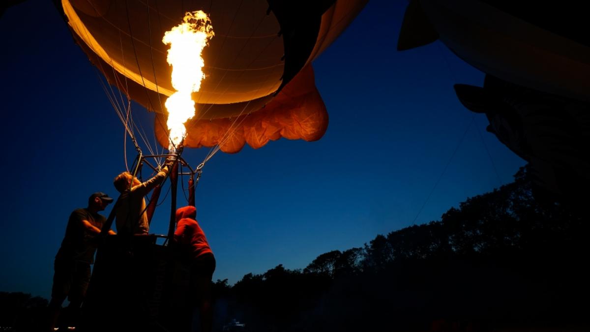 Ein 25-j&auml;hriger Mann ist in der englischen Grafschaft Worcestershire beim Absturz eines Hei&szlig;luftballons ums Leben gekommen (Symbolfoto). (Foto)