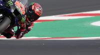 In der Motorrad-WM 2021 sind noch zwei Rennen zu fahren, doch der Weltmeister der MotoGP steht bereits fest: Fabio Quartararo hat die Entscheidung bereits beim Grand Prix der Emilia Romagna klar gemacht und sich den Titel gesichert.