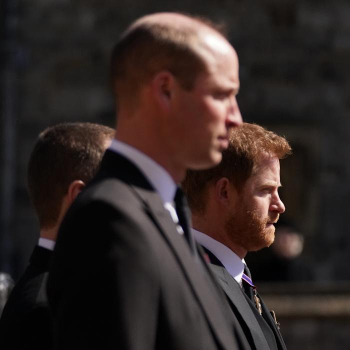 William und Harry erst eiskalt, dann wieder vereint - HIER das Bild
