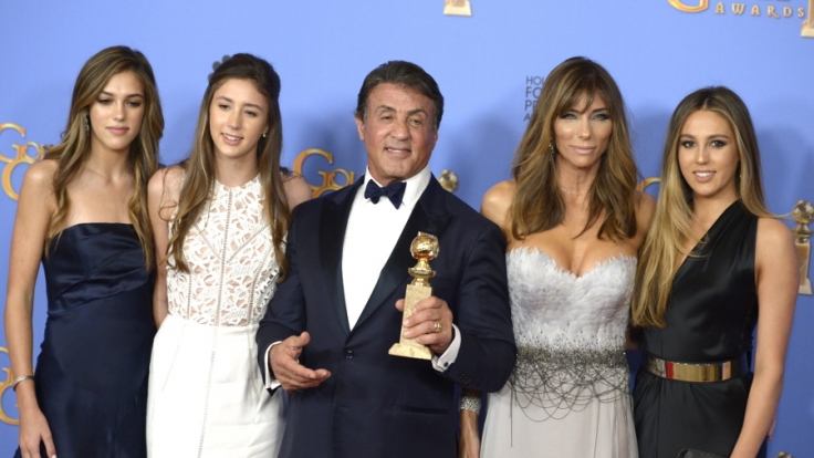 Sylvester Stallone mit seiner Frau Jennifer Flavin und seinen Töchtern.