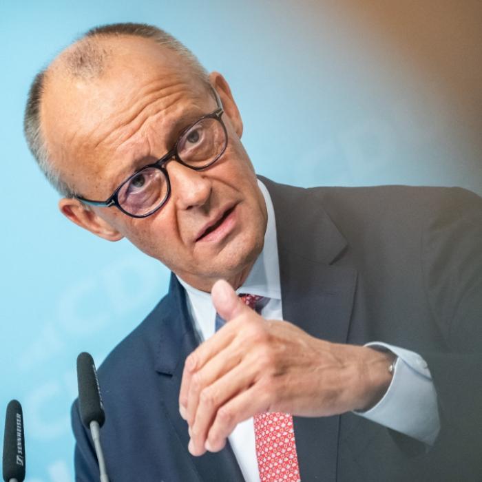Kanzlerwechsel noch in diesem Jahr? Neue Umfrage setzt Merz unter Druck