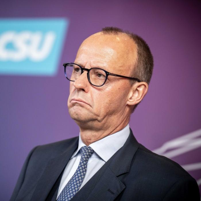 Nach 