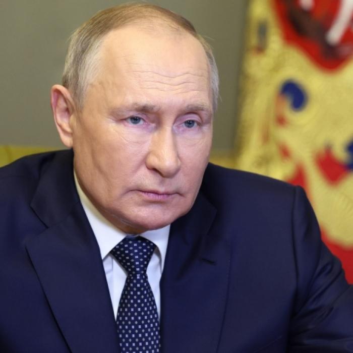 Mega-Explosionen! Front-Videos zeigen Putins peinliches Panzer-Desaster