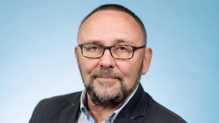 Bremens AfD-Chef Frank Magnitz wurde bei einem Angriff offenbar schwer verletzt.