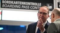 Bundesinnenminister Alexander Dobrindt (CSU) hält den Vorfall mit einer Sprengstoff-Drohne am Flughafen Leipzig/Halle für einen Anschlag, der auf hochprofessionelle Täter zurückgeht.
