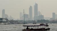 Eine dichte Decke aus Smog liegt über Bangkok. Besonders in Ostasien erkranken immer mehr Nichtraucher an Lungenkrebs.