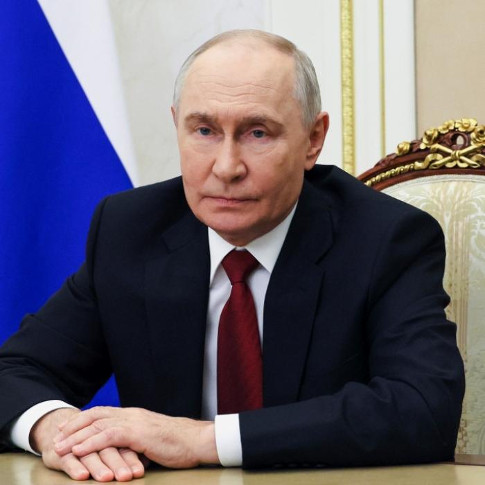 Absturz kurz vor der Duma-Wahl - Kremlchef in Russland unter Druck