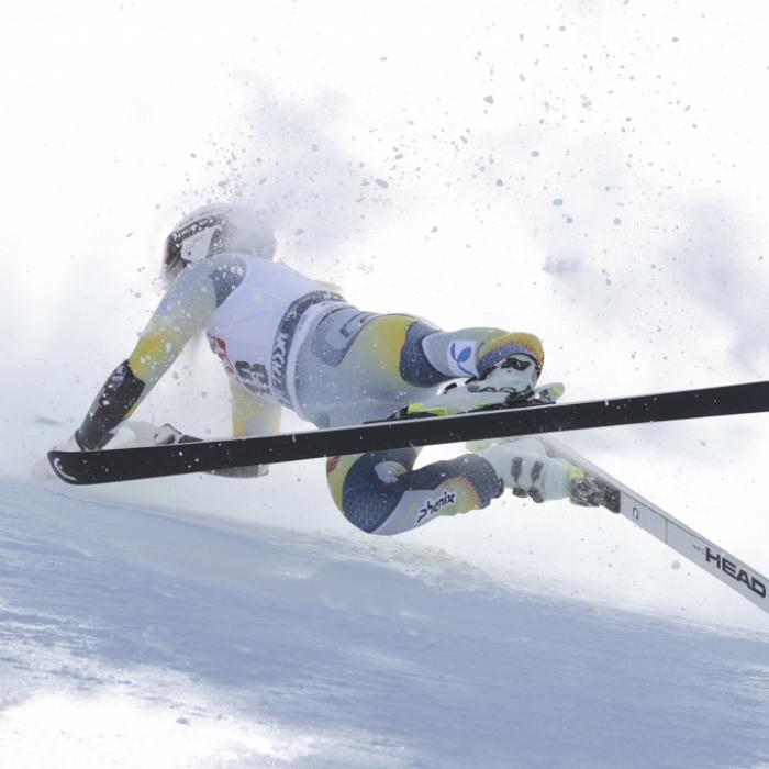 Horror-Sturz beim Super G! Lange Pause für norwegische Skirennfahrerin