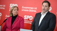 Vizekanzler Lars Klingbeil neben Bärbel Bas, Bundesministerin für Arbeit und Soziales und SPD-Parteivorsitzende.