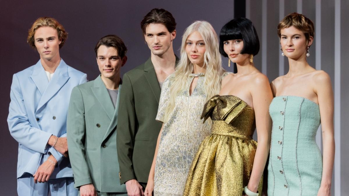 Moritz (19, l-r) aus Berlin, Jannik (22) aus Bad Segeberg, Pierre (22) aus Wien, Daniela (20) aus Stuttgart, Magdalena (21) aus Wien und Zoe (19) stehen im GNTM-Finale. (Foto)