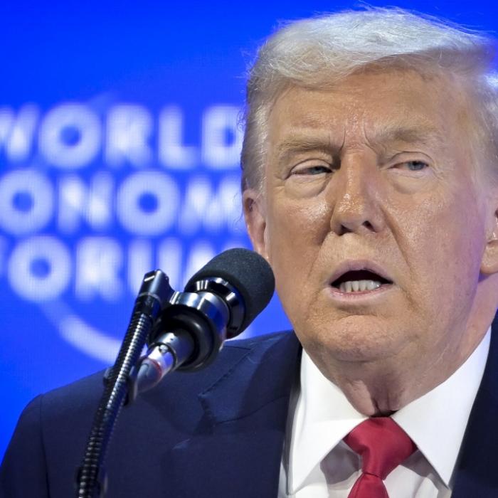 Hat er sich selbst verraten? US-Präsident lässt gefährliche Pläne durchsickern