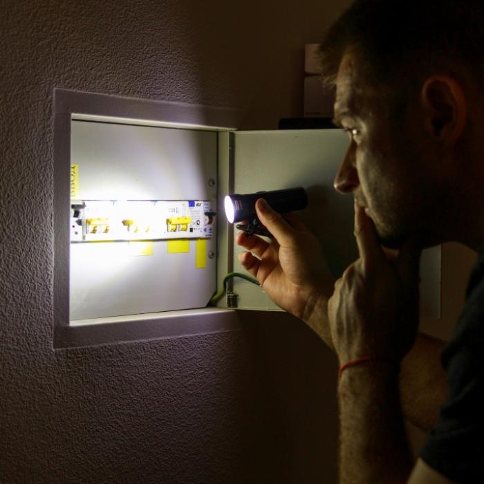 Wie Sie sich bei Blackouts unabhängig mit Strom versorgen können
